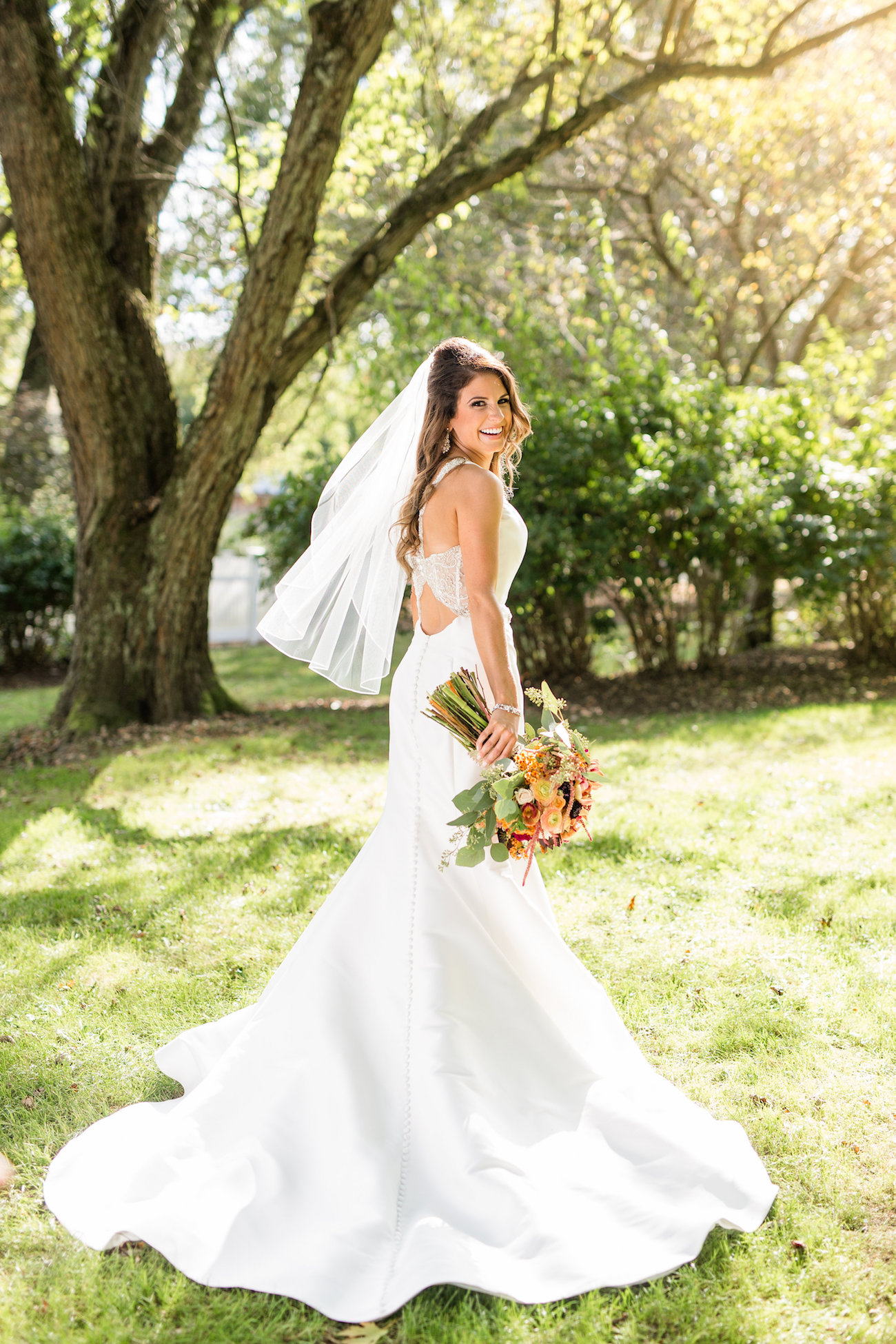 Lyndsay Bridal Image